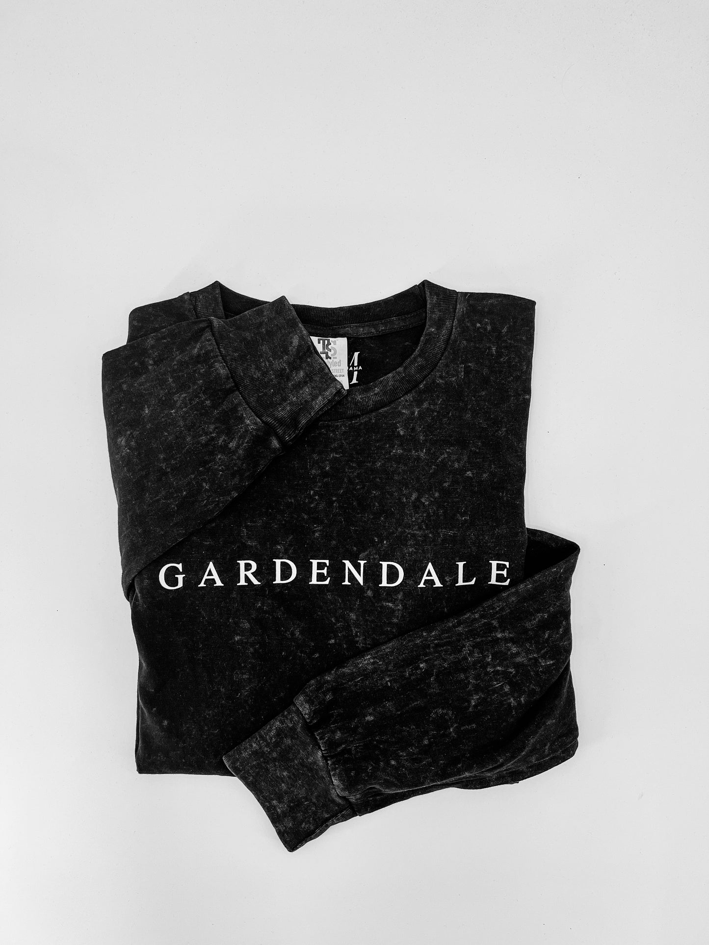 Gardendale Longsleeve Tee - Seaside Font